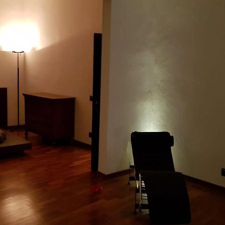 Ferienwohnung La Casa Con Piscina Riscaldata Interna Anna Luxury Garden Pisa Exterior foto