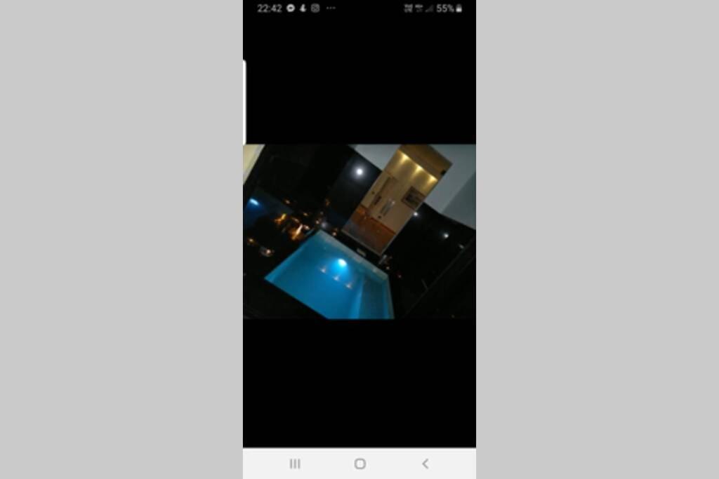 Ferienwohnung La Casa Con Piscina Riscaldata Interna Anna Luxury Garden Pisa Exterior foto