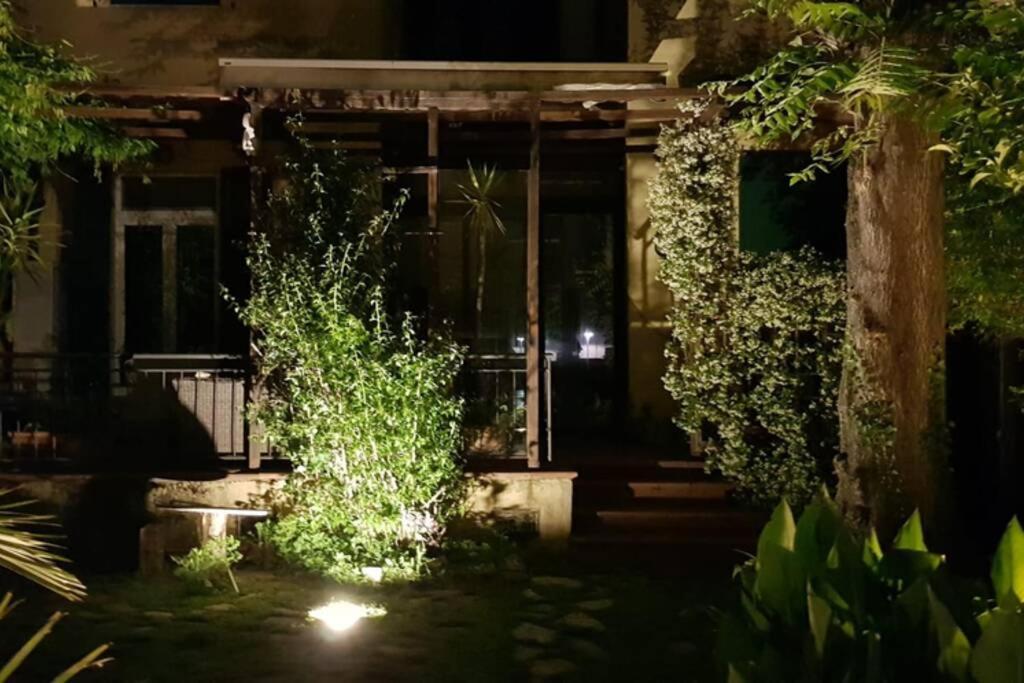 Ferienwohnung La Casa Con Piscina Riscaldata Interna Anna Luxury Garden Pisa Exterior foto