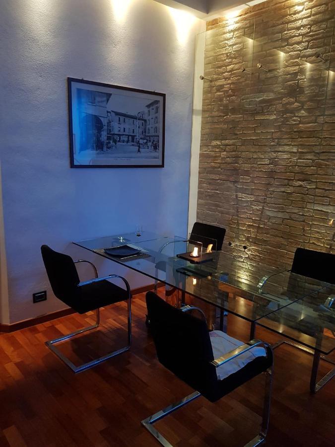 Ferienwohnung La Casa Con Piscina Riscaldata Interna Anna Luxury Garden Pisa Exterior foto